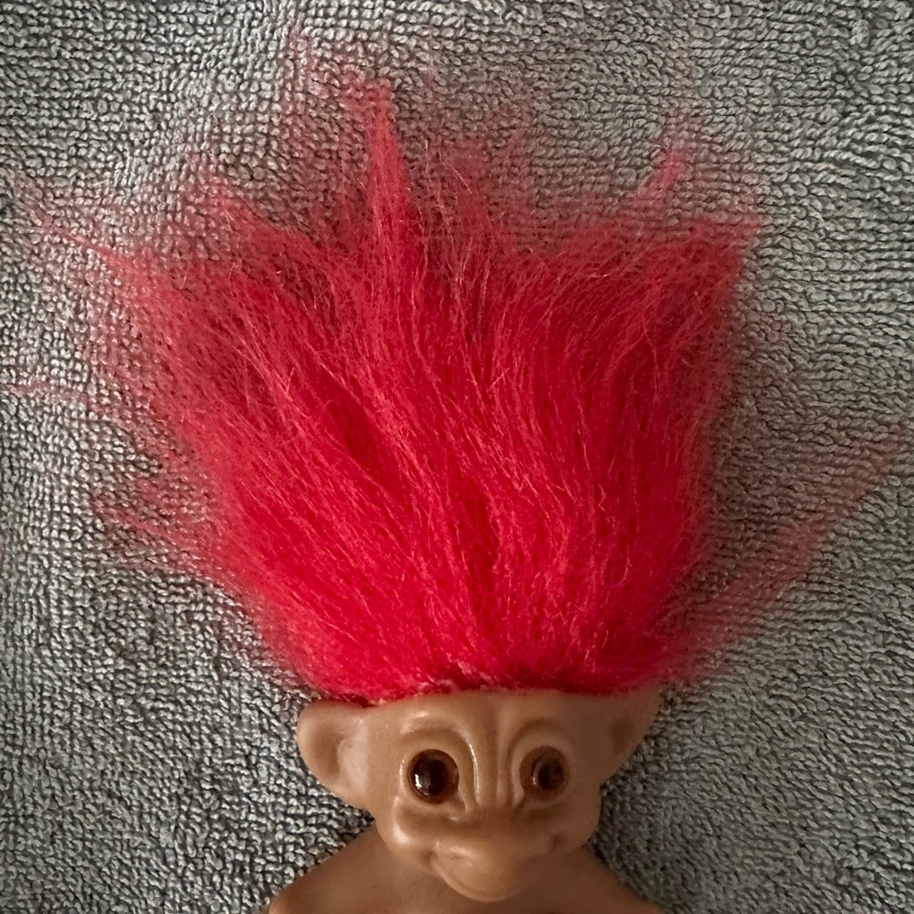 Uneeda Wishnik 3" Troll- Double Horseshoe Foot Markings - Picture 3 of 7